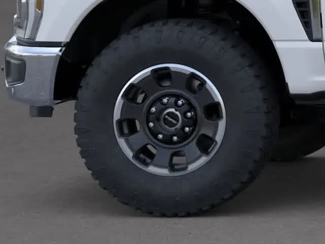 New 2026 Star White Metallic Tri-Coat Ford F-350® King Ranch® image 41