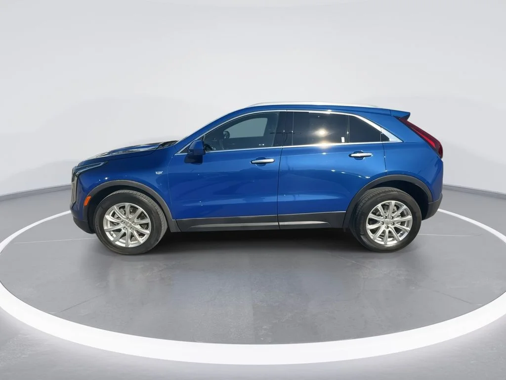 Used 2023 Blue Cadillac Luxury image 5
