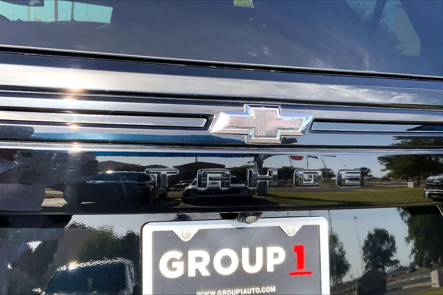 Used 2024 Black Chevrolet Z71 image 30