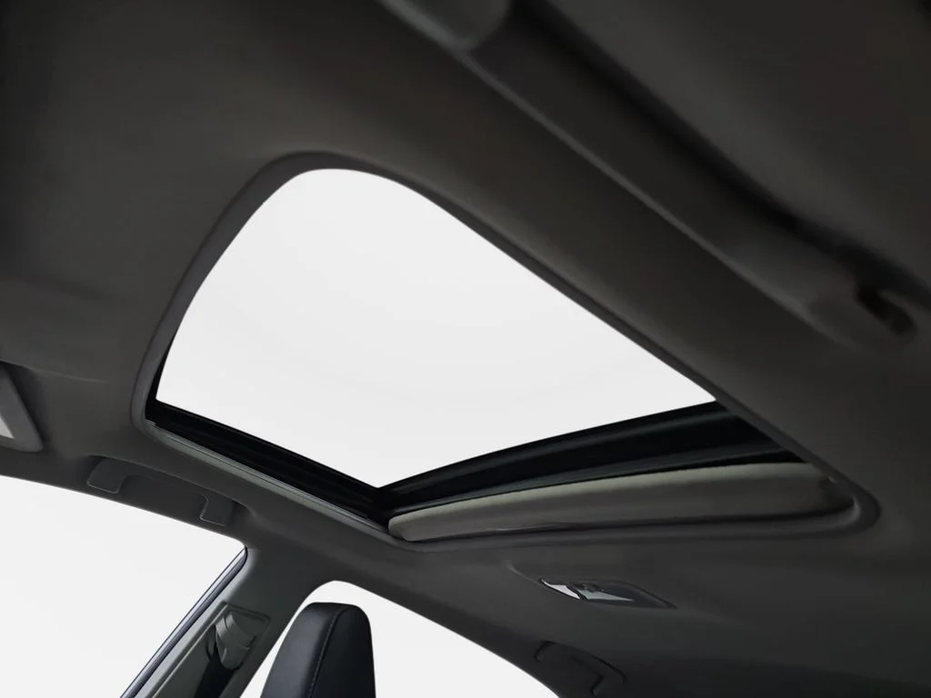 Used 2014 Classic Silver Metallic Toyota S Premium image 29