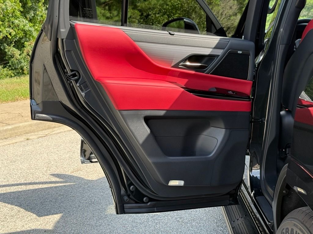 New 2026 Caviar Lexus  600 F SPORT HANDLING image 22