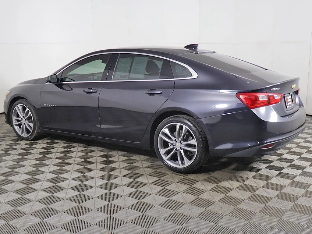 Used 2023 Gray Chevrolet LT image 10