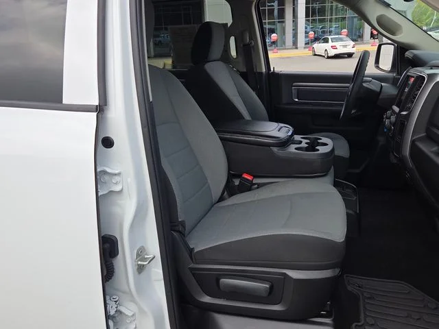Used 2023 White Ram SLT image 15
