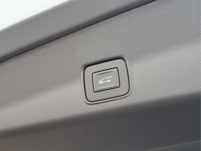 New 2026 Sterling Gray Metallic Chevrolet ACTIV image 27