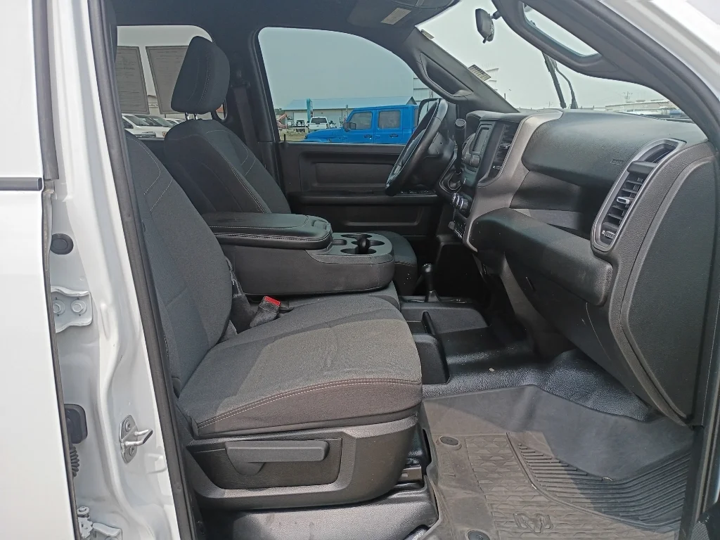 Used 2022 Bright White Clearcoat Ram Tradesman image 10