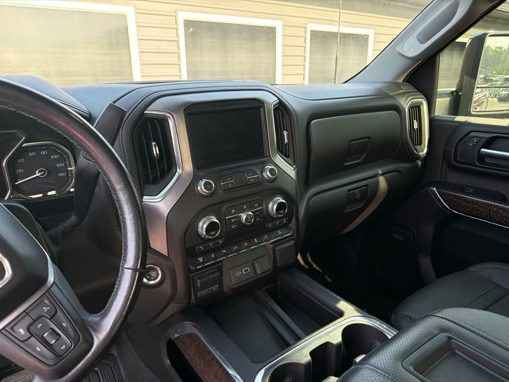 Used 2020 Red GMC Denali image 18