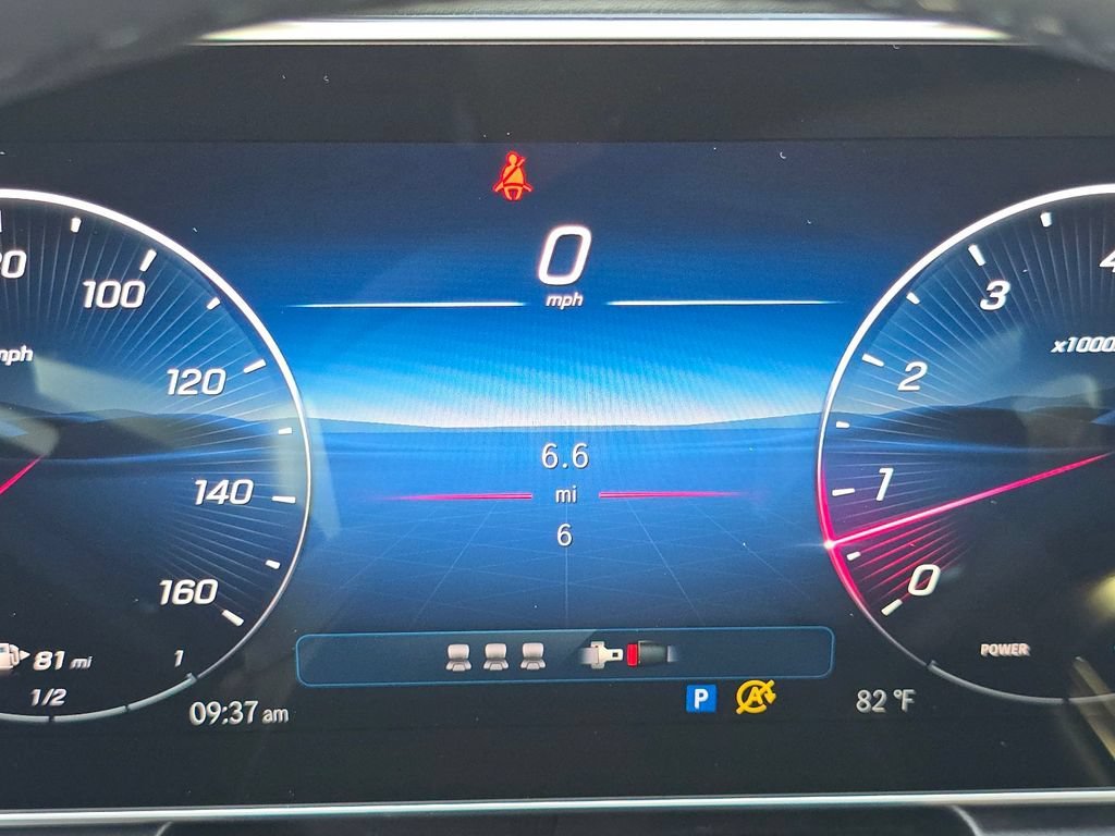 New 2026 Polar White Mercedes-Benz GLC 300 image 66