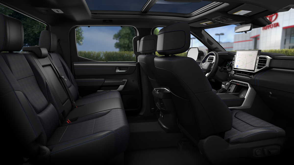 2025 Toyota Tundra Platinum - Photo 21