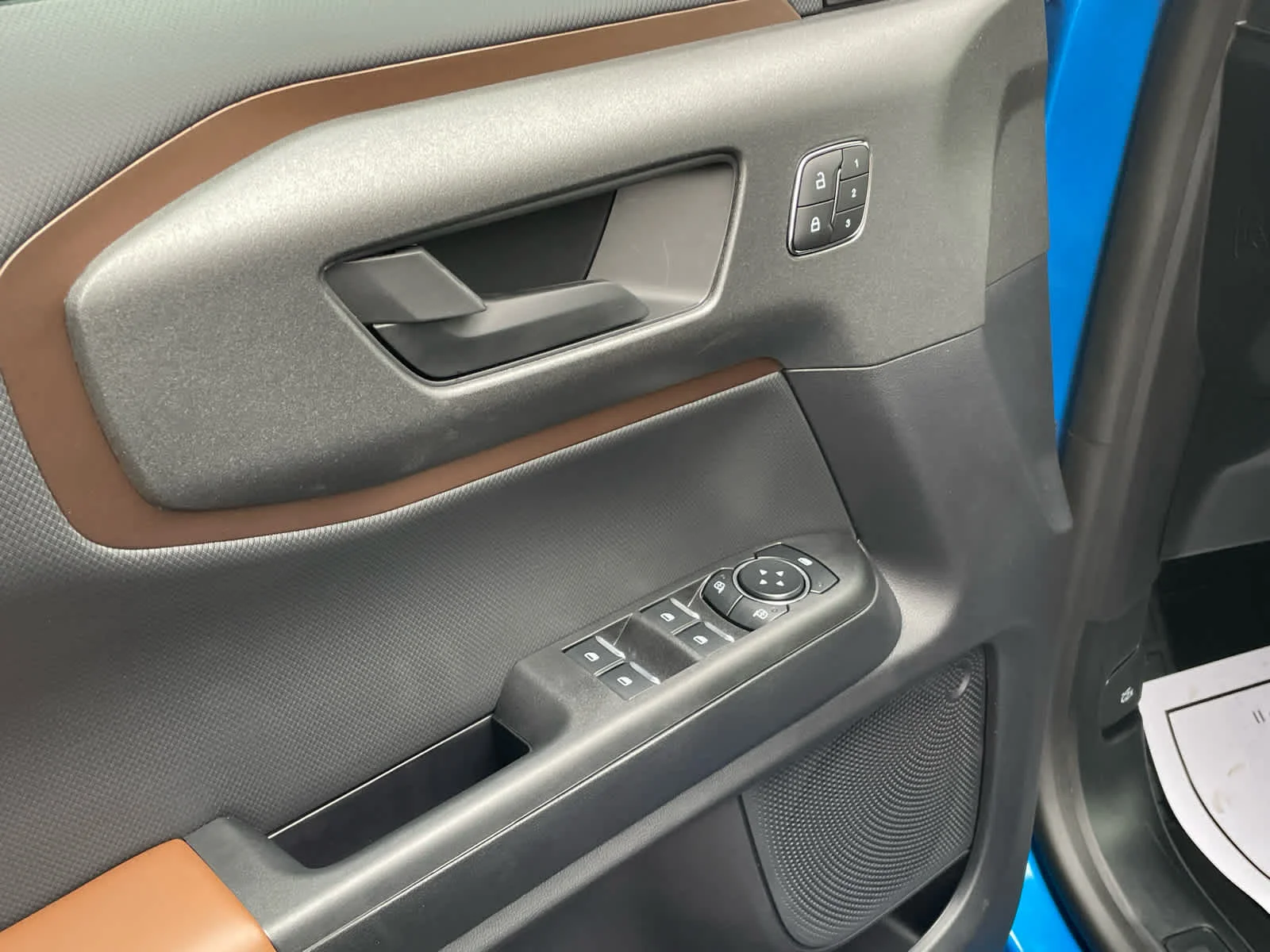 New 2026 Velocity Blue Metallic Ford Outer Banks® image 10