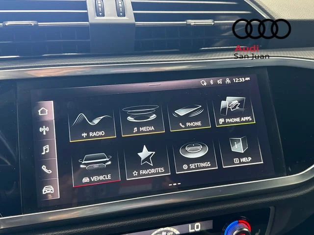 Used 2024  Audi Premium image 18