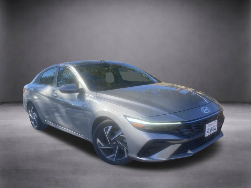 2025 Hyundai Elantra SEL