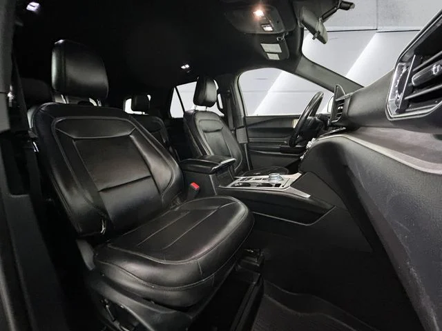 Used 2020 Gray Ford XLT image 14