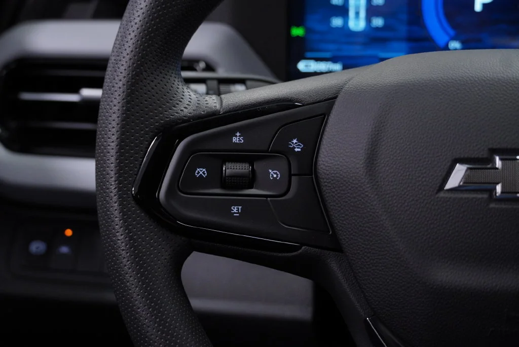 New 2027 Marina Blue Metallic Chevrolet LT image 19
