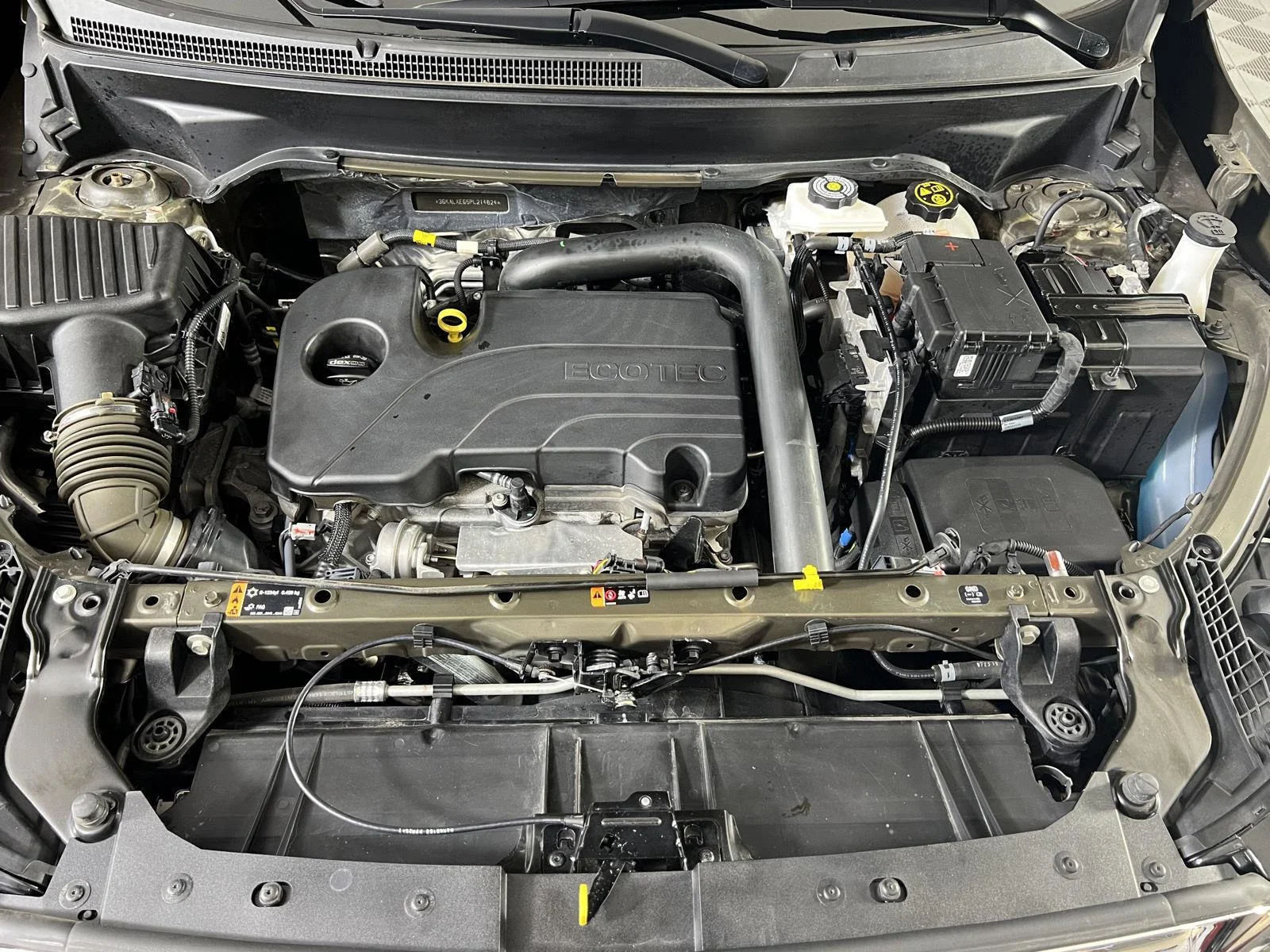 Used 2023 Deep Bronze Metallic GMC Denali image 26