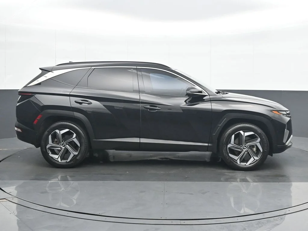 Used 2024 Black Hyundai Limited image 7