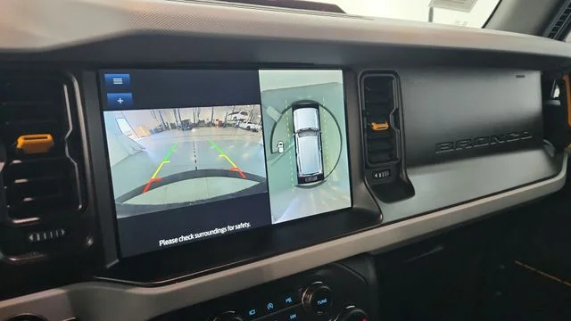 Used 2023 Gray Ford Badlands image 22