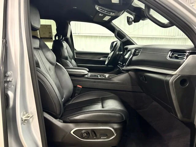 Used 2024 Silver Jeep Series II image 22