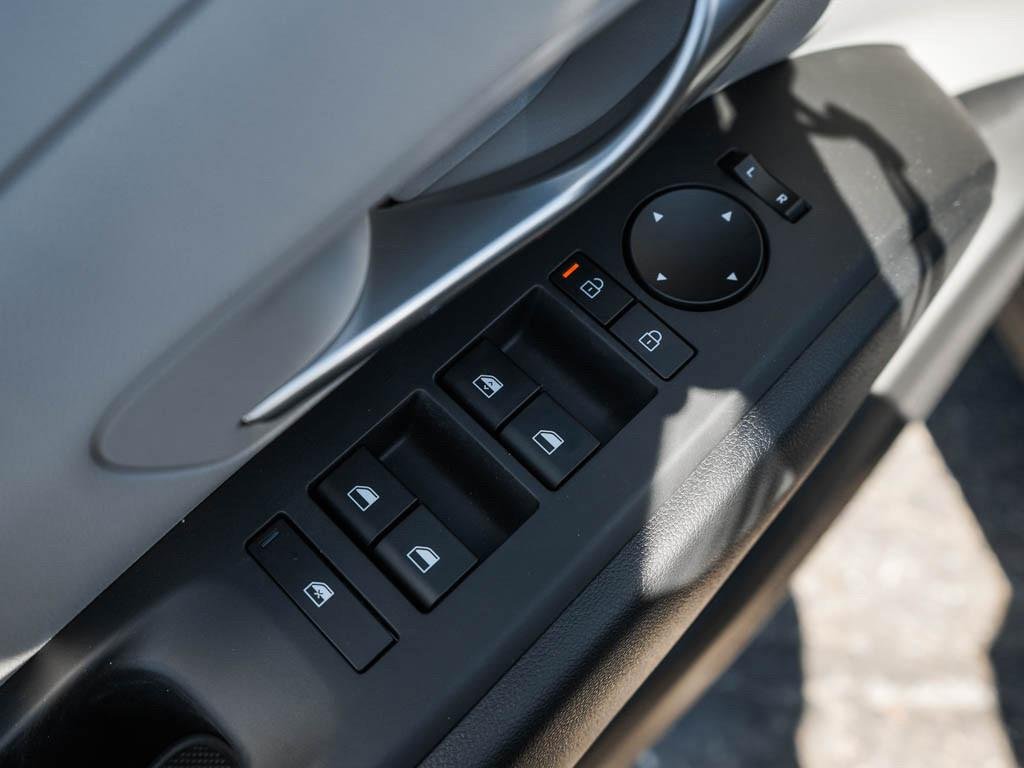 New 2026 Amazon Gray Hyundai Blue SE AWD image 40