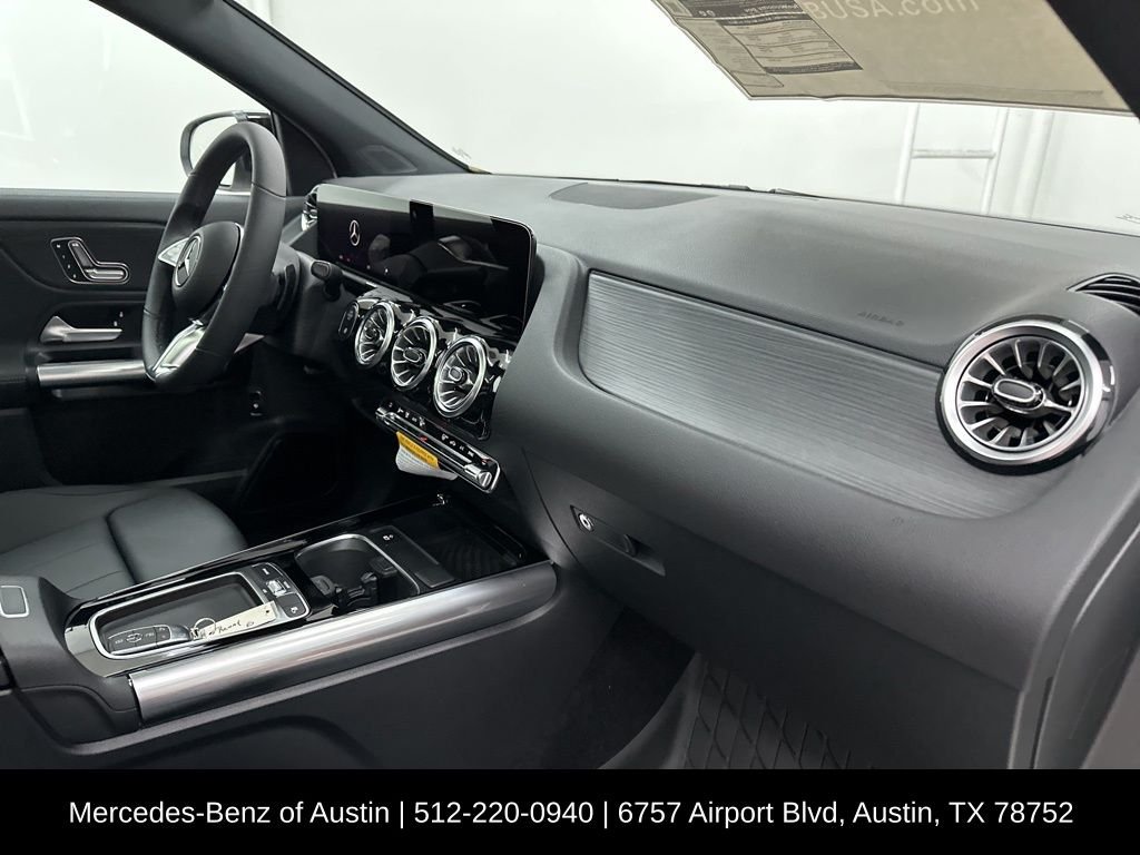 Certified Used 2026 White Mercedes-Benz GLA 250 image 28