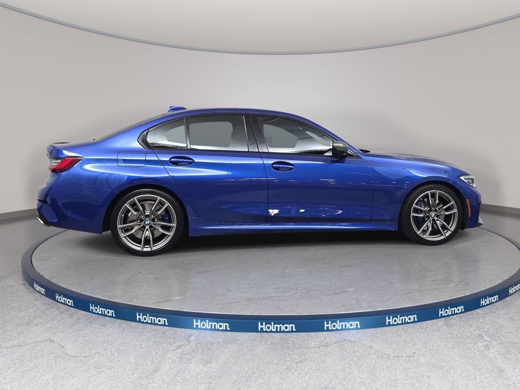 Used 2022 Portimao Blue Metallic BMW M340i image 5