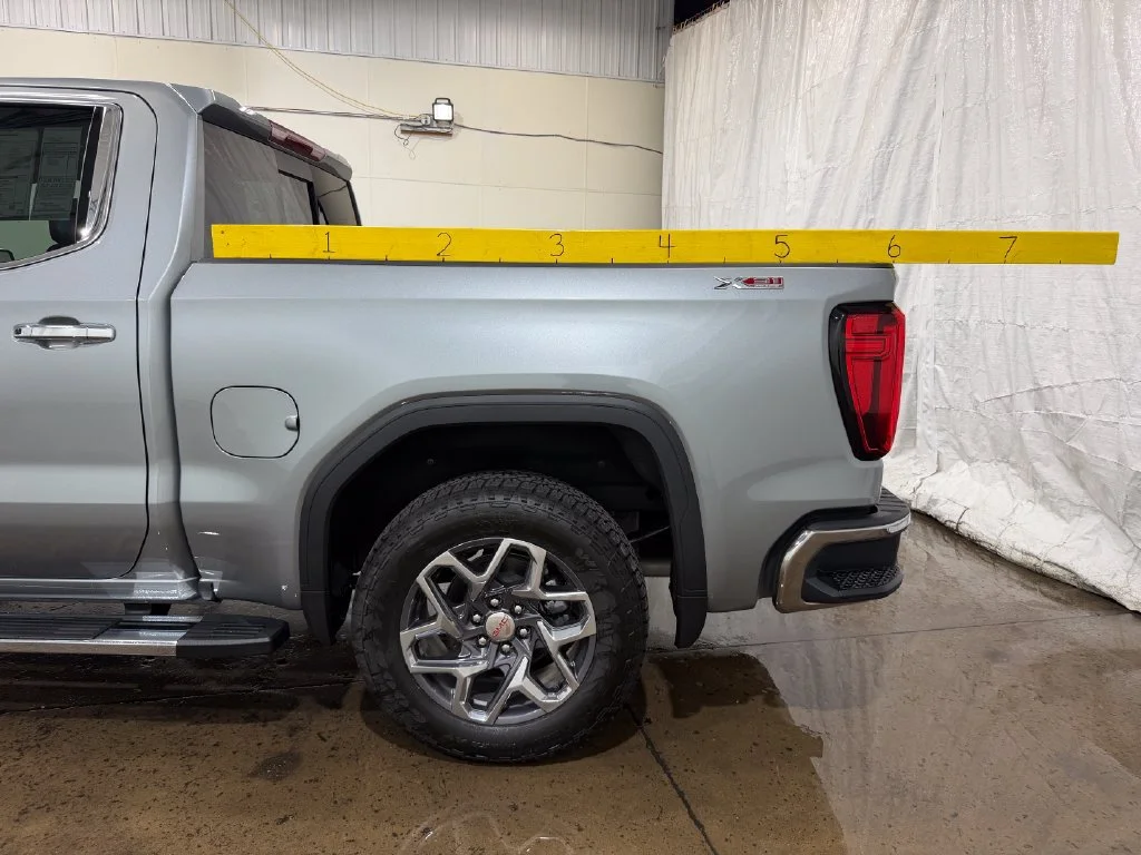 2026 GMC Sierra 1500 SLT - Photo 15
