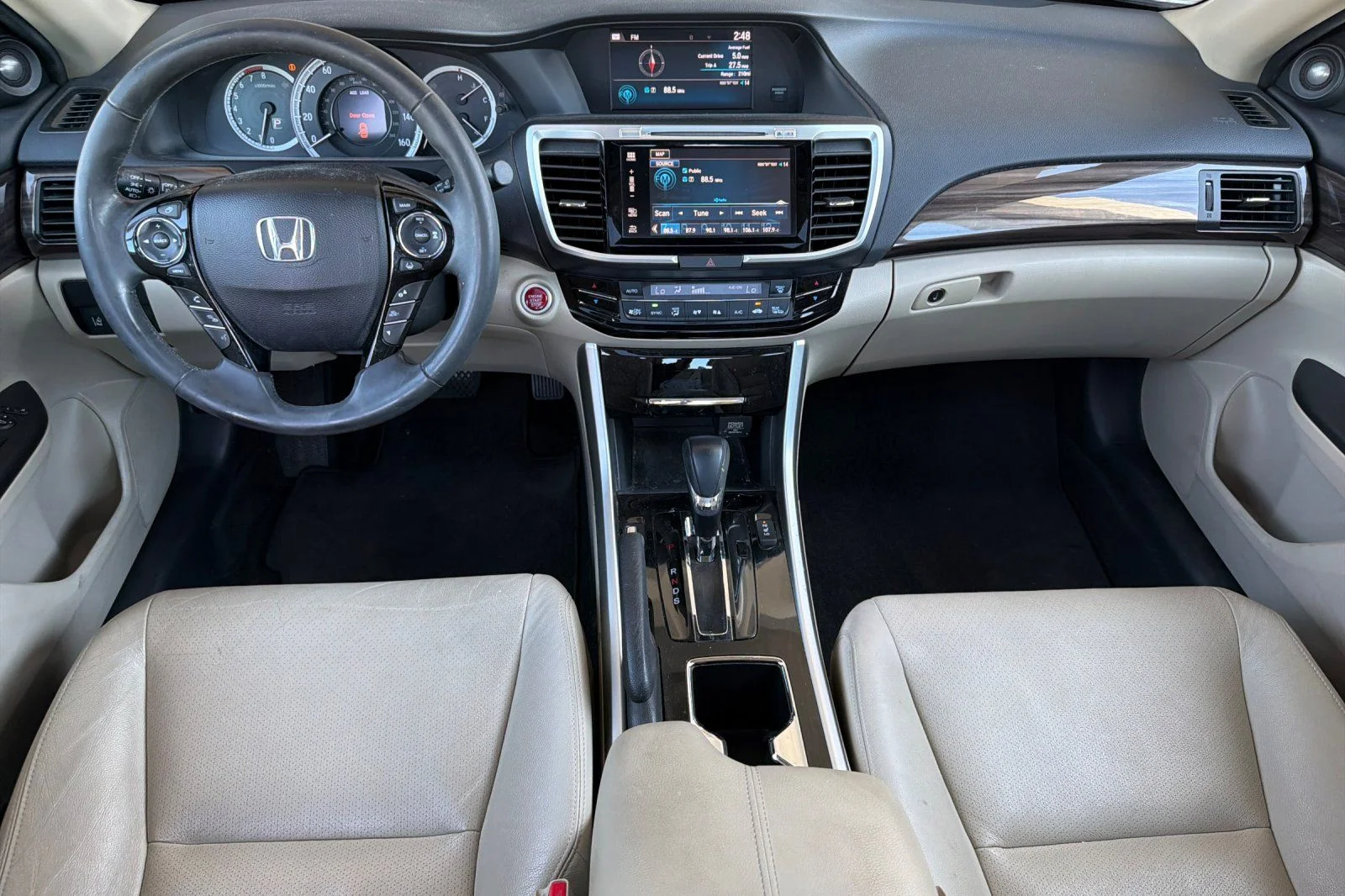 Used 2016  Honda EX-L image 17