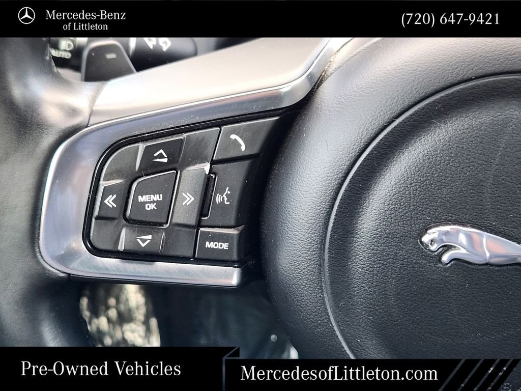 Used 2017 Gray Jaguar 35t R-Sport image 31