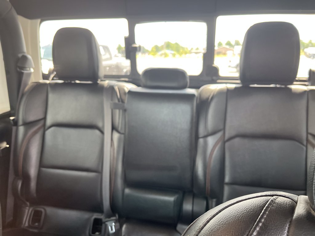 Used 2021 Green Jeep Mojave image 14