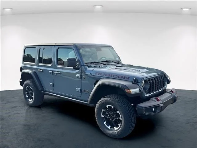 Used 2025 Gray Jeep Rubicon image 2