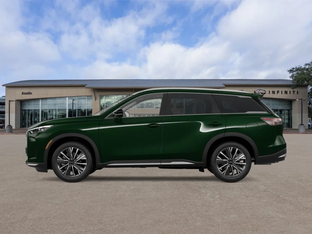 New 2026 DEEP EMERALD INFINITI LUXE image 3