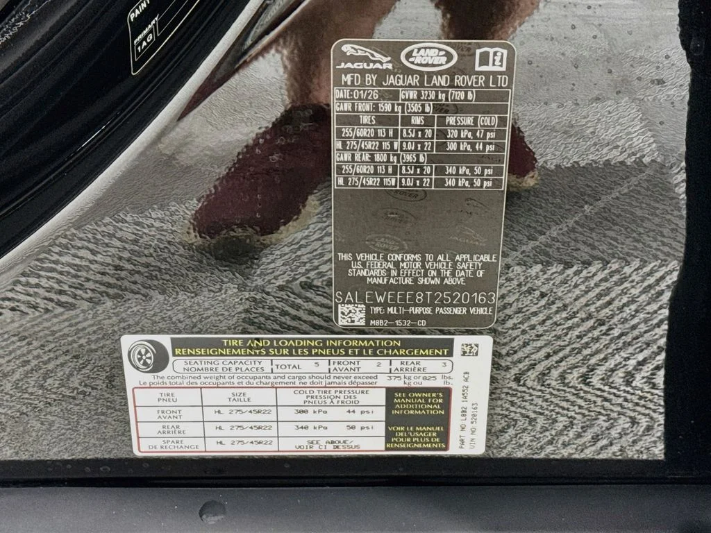 Certified Used 2026 Black Land Rover V8 image 34