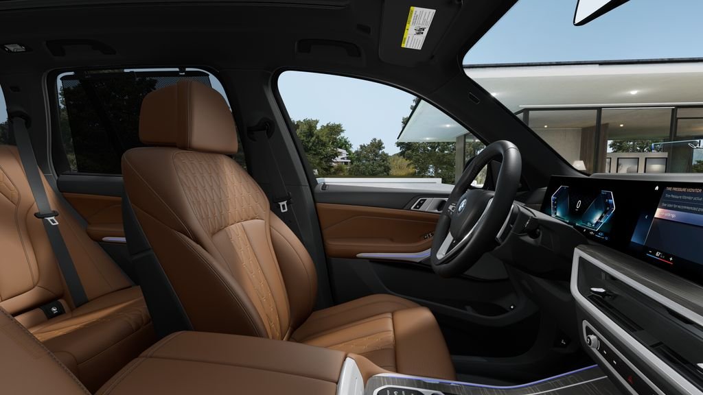 New 2026 Dravit Grey Metallic BMW xDrive50e image 33