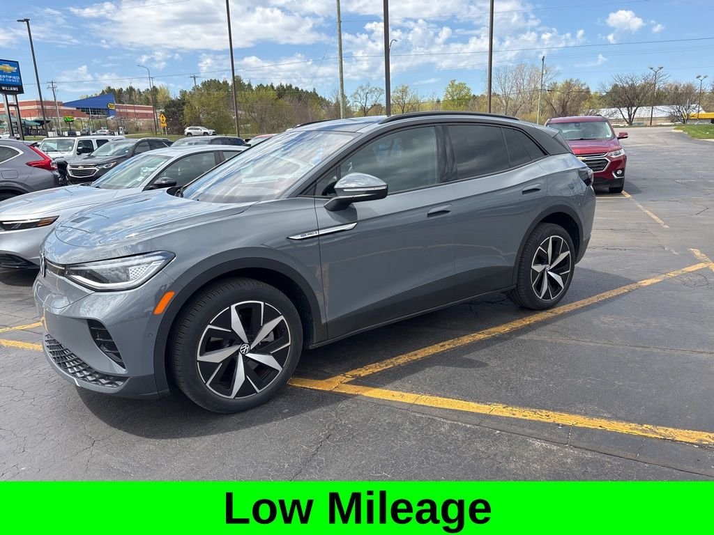 2023 Volkswagen ID.4 PRO S AWD's photo