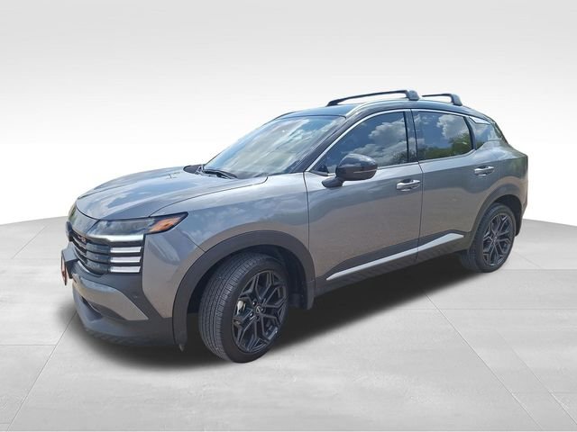 Used 2025 Gray Nissan SR image 4