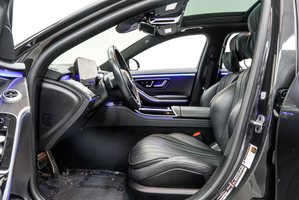 Used 2022 Gray Mercedes-Benz S 500 image 16