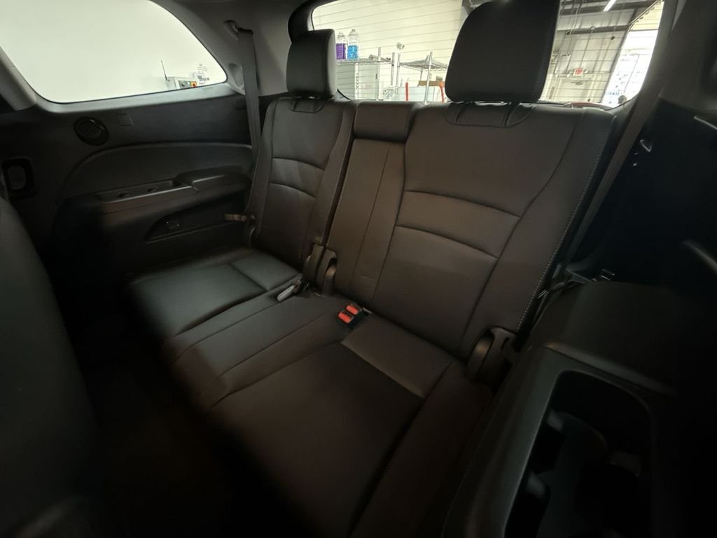 2022 Honda Pilot Touring - Photo 20