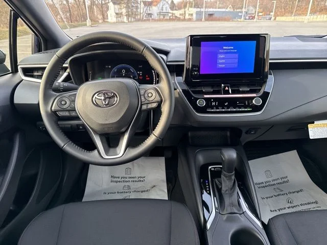 2026 Toyota Corolla SE - Photo 17