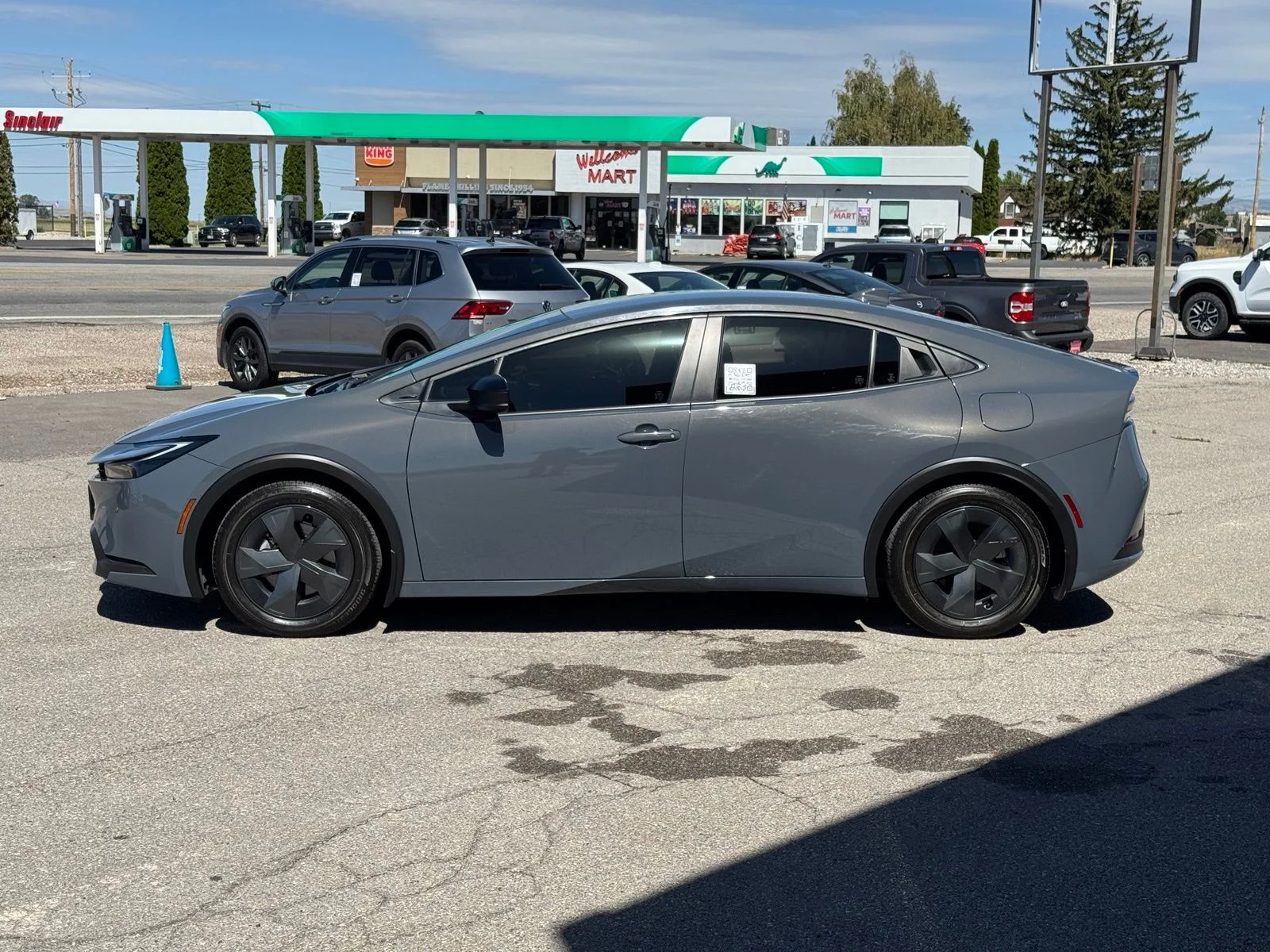 Used 2024 Gray Toyota SE image 10
