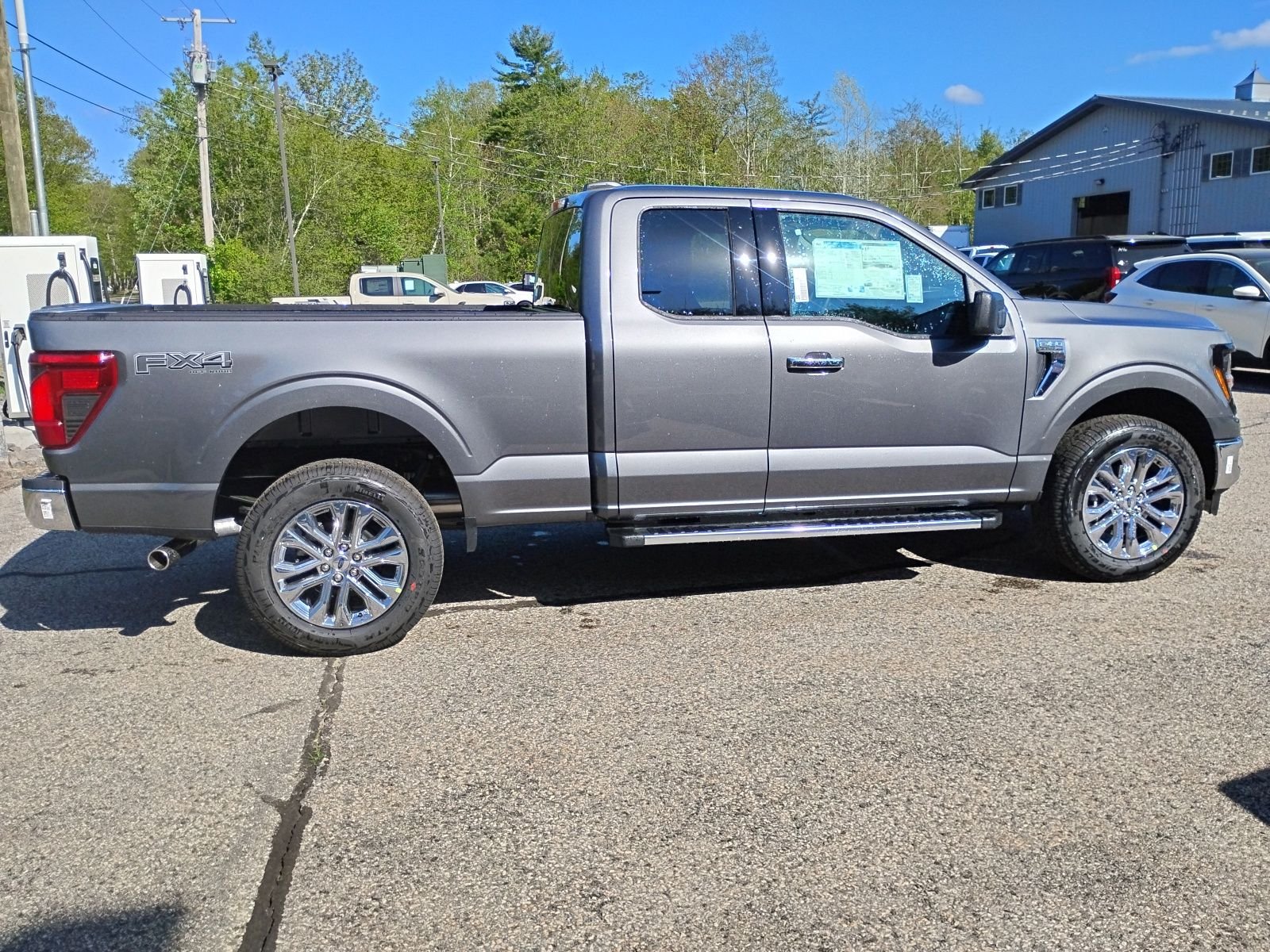 New 2026 Carbonized Gray Metallic Ford XLT image 8