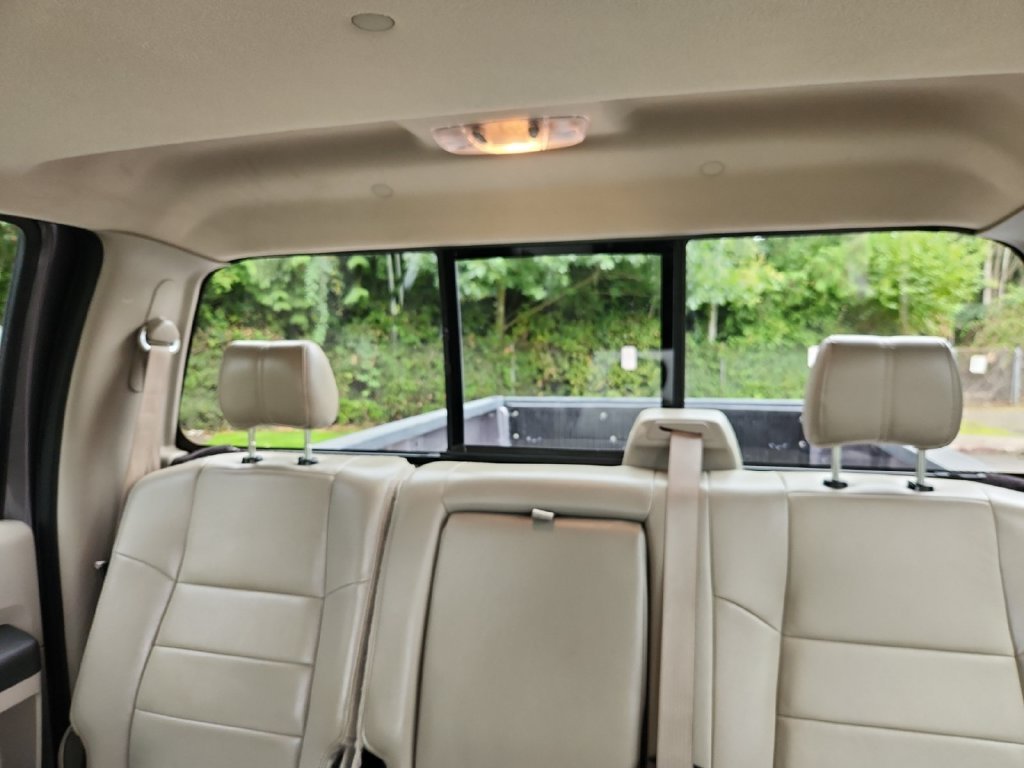 Used 2008  Ford XL image 16