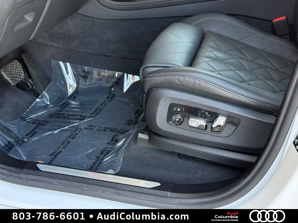Used 2023 White BMW xDrive40i image 22