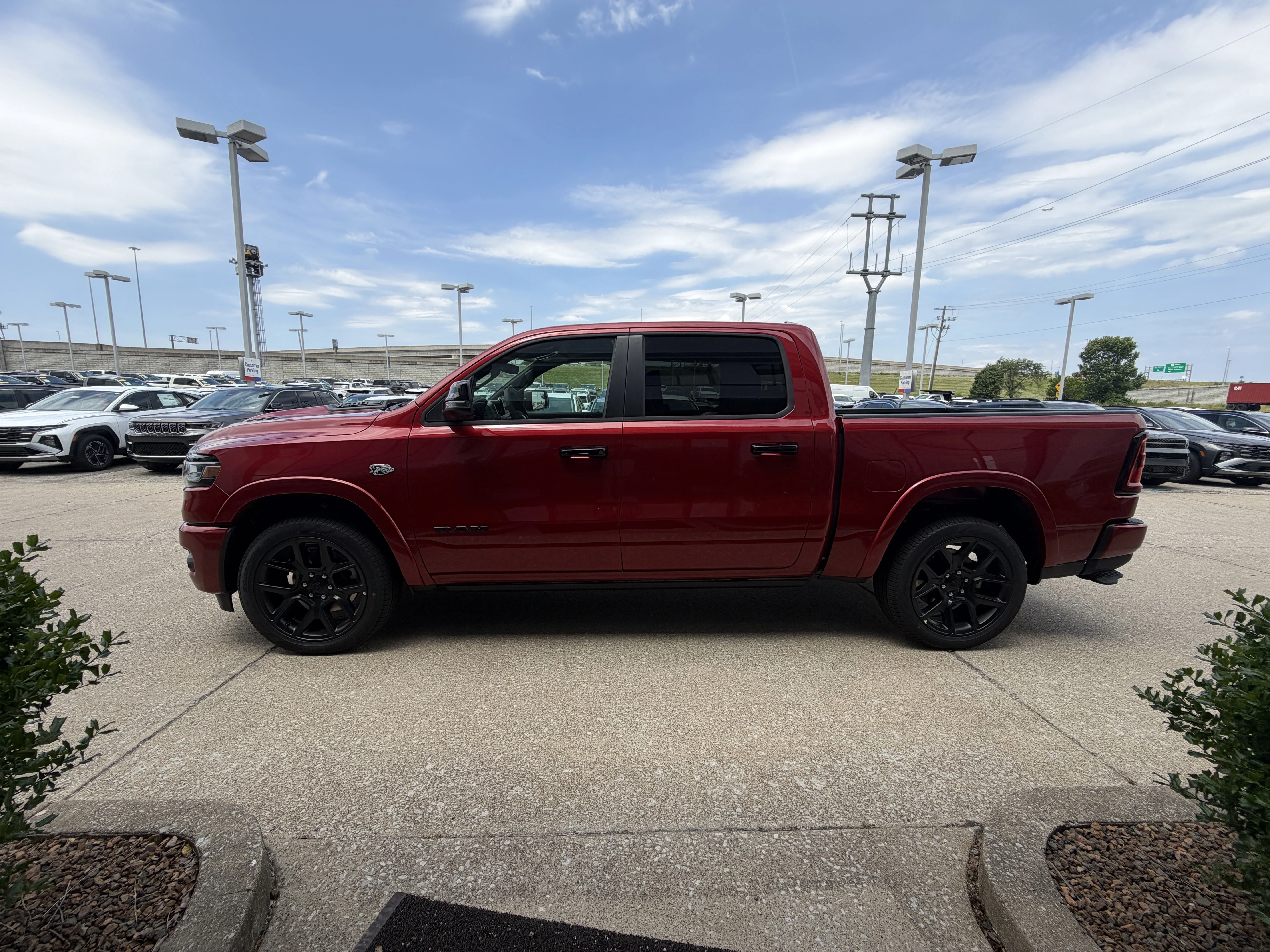 New 2026 Molten Red Pearl-Coat Exterior Paint RAM Laramie image 18