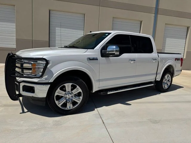 Used 2019 White Ford Lariat image 1
