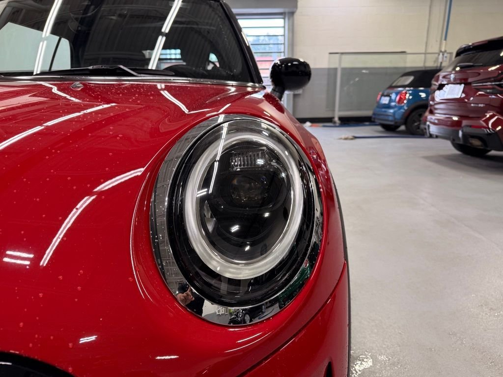 Certified Used 2024 Chili Red MINI  image 9