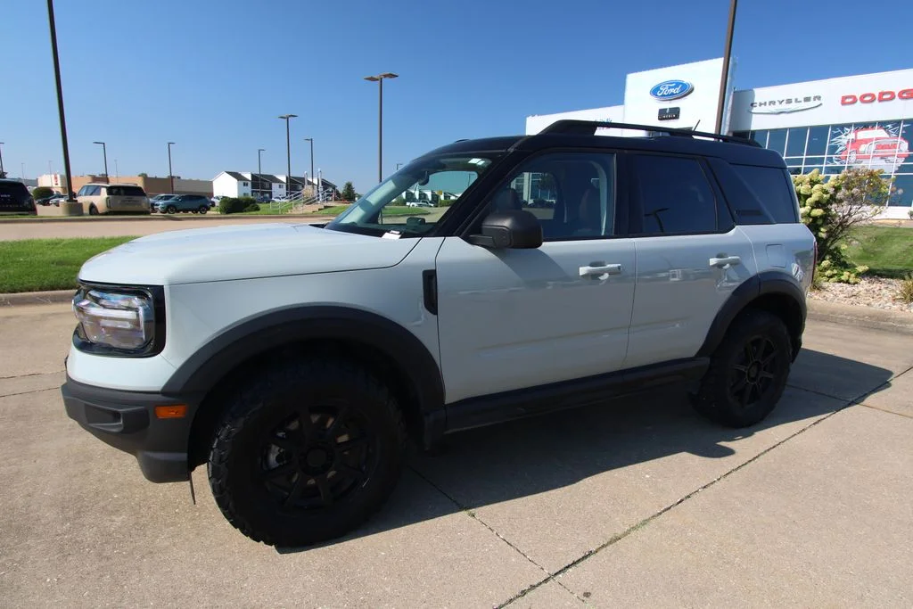 Used 2021  Ford Outer Banks image 18