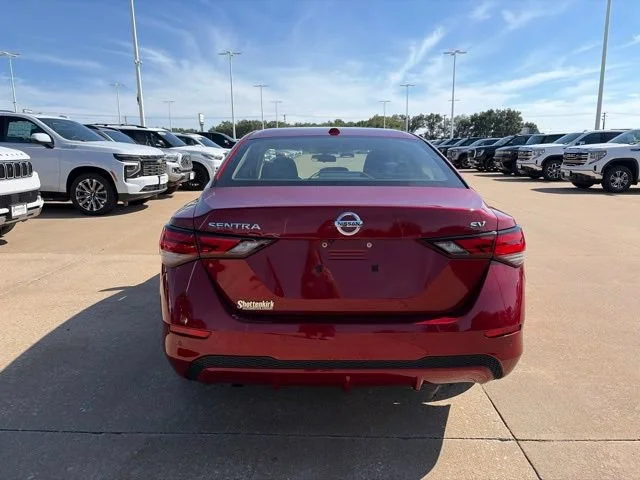 Used 2022 Red Nissan SV image 4