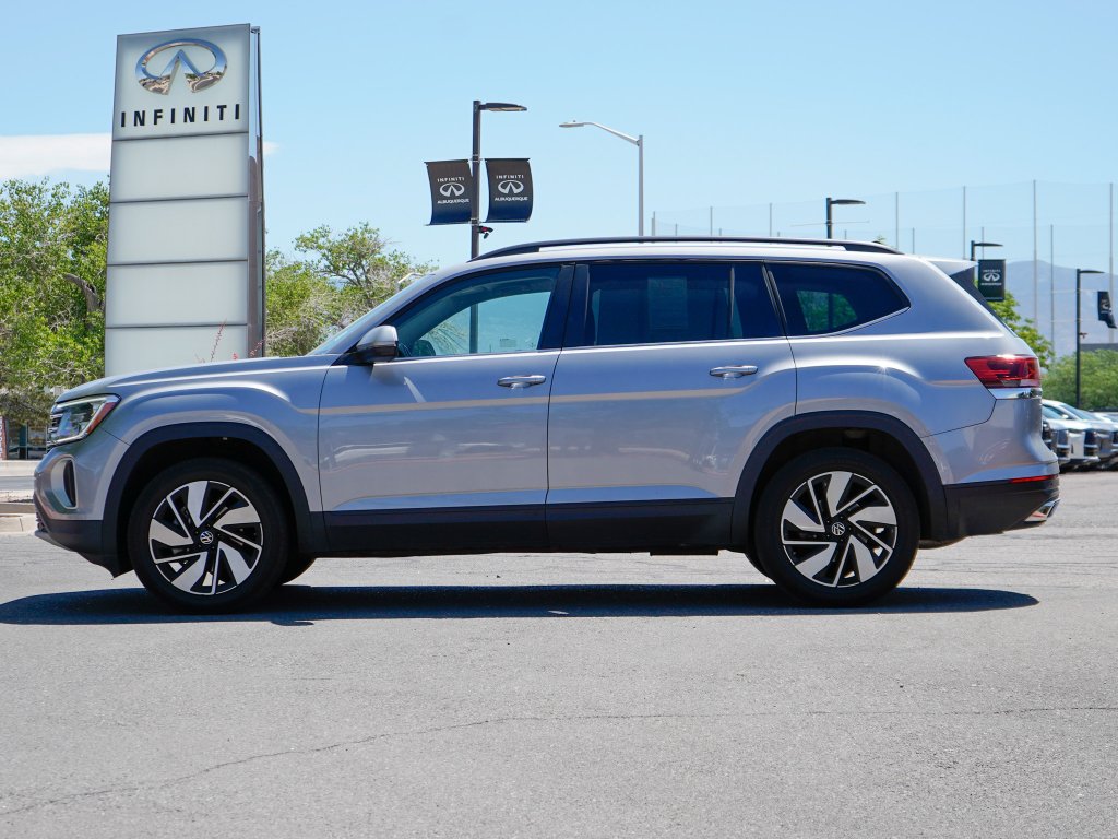 Used 2024 SILVER Volkswagen 2.0T SE w/Technology image 5