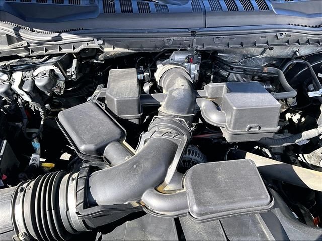 Used 2020 Red Ford XLT image 32