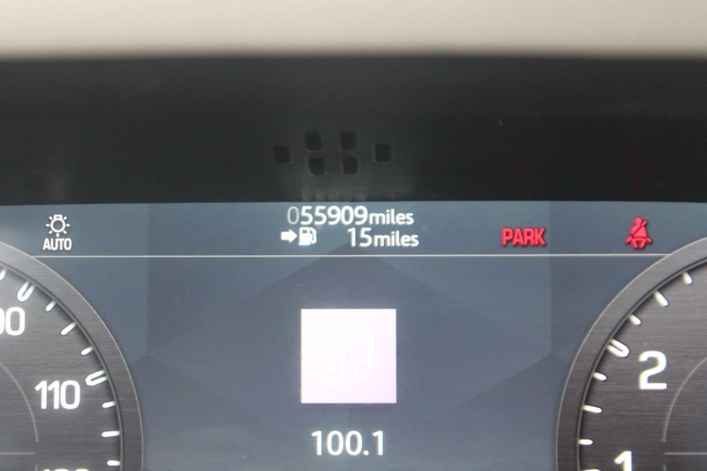 2022 Land Rover Defender X-Dynamic SE - Photo 16