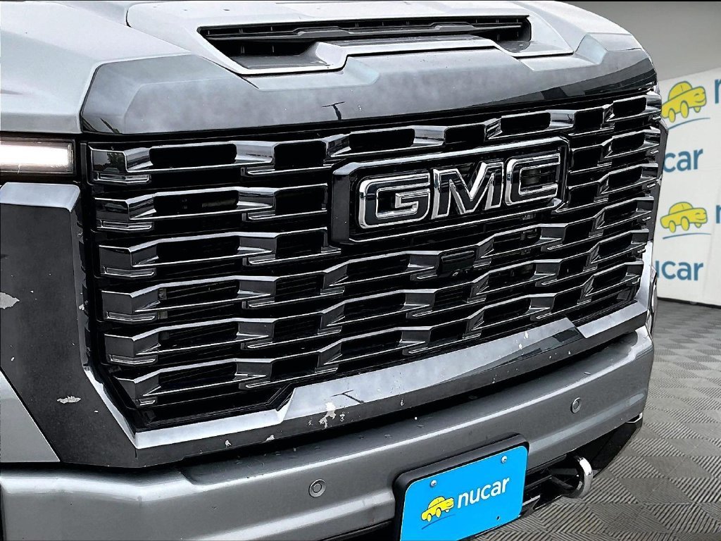 Used 2024 Sterling Metallic GMC Denali Ultimate image 31